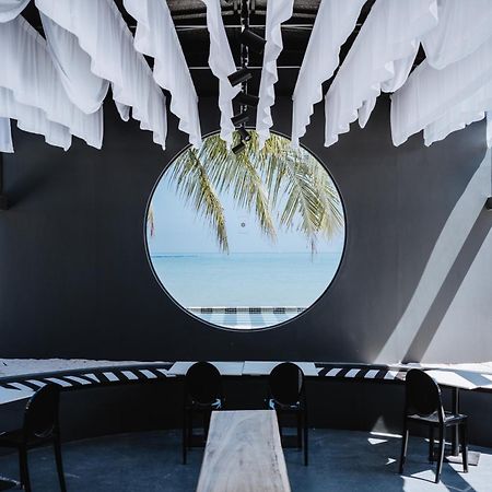 Foto Hotel Phuket Beachfront Екстериор снимка The Beach