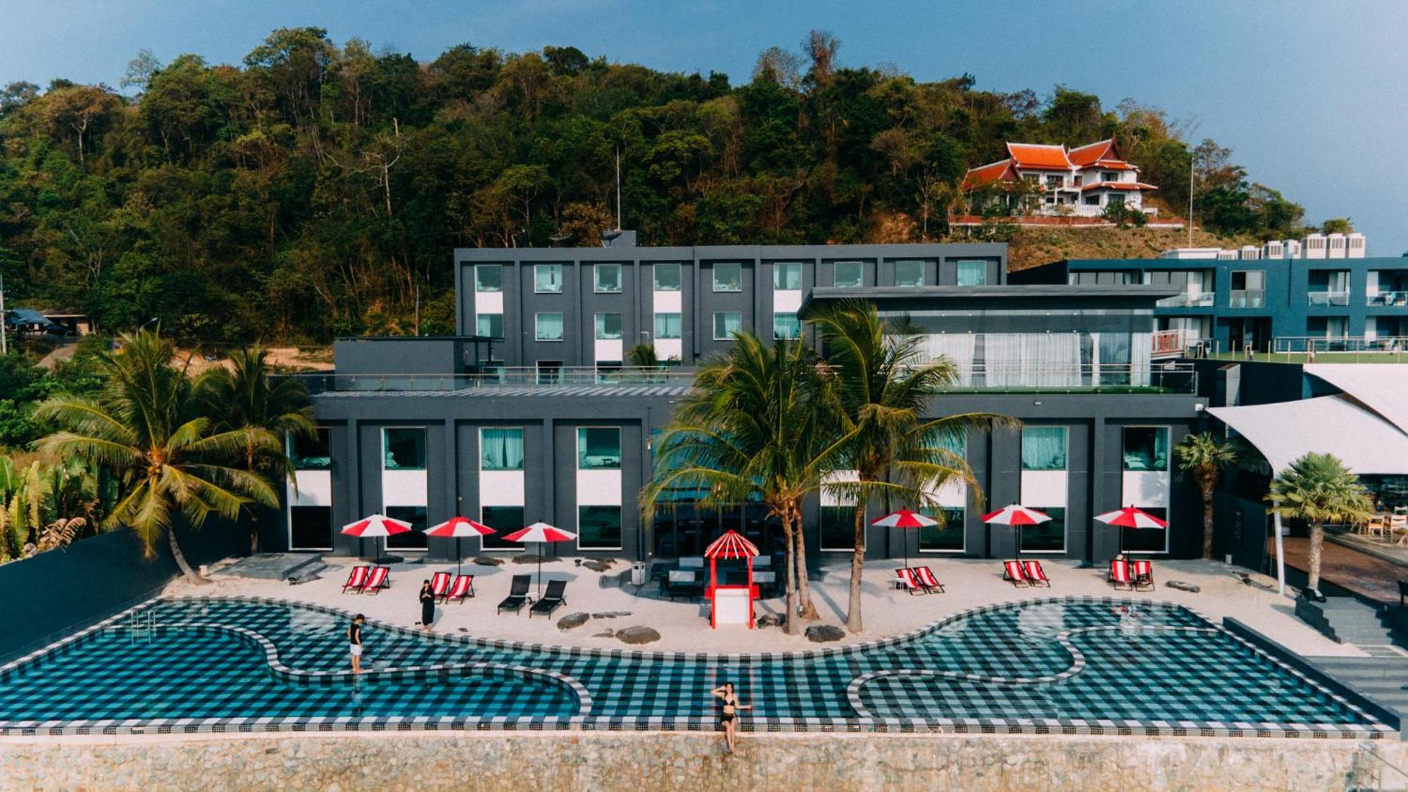 Foto Hotel Phuket Beachfront Екстериор снимка The Standard Hua Hin